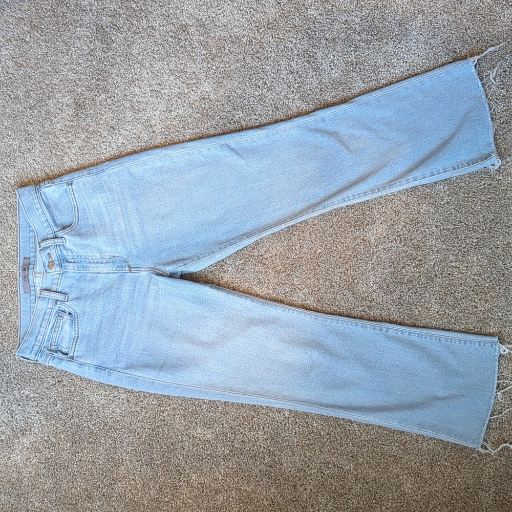 Joe's Light Wash High Rise Crop Boot Cut Jeans, size 26, like new